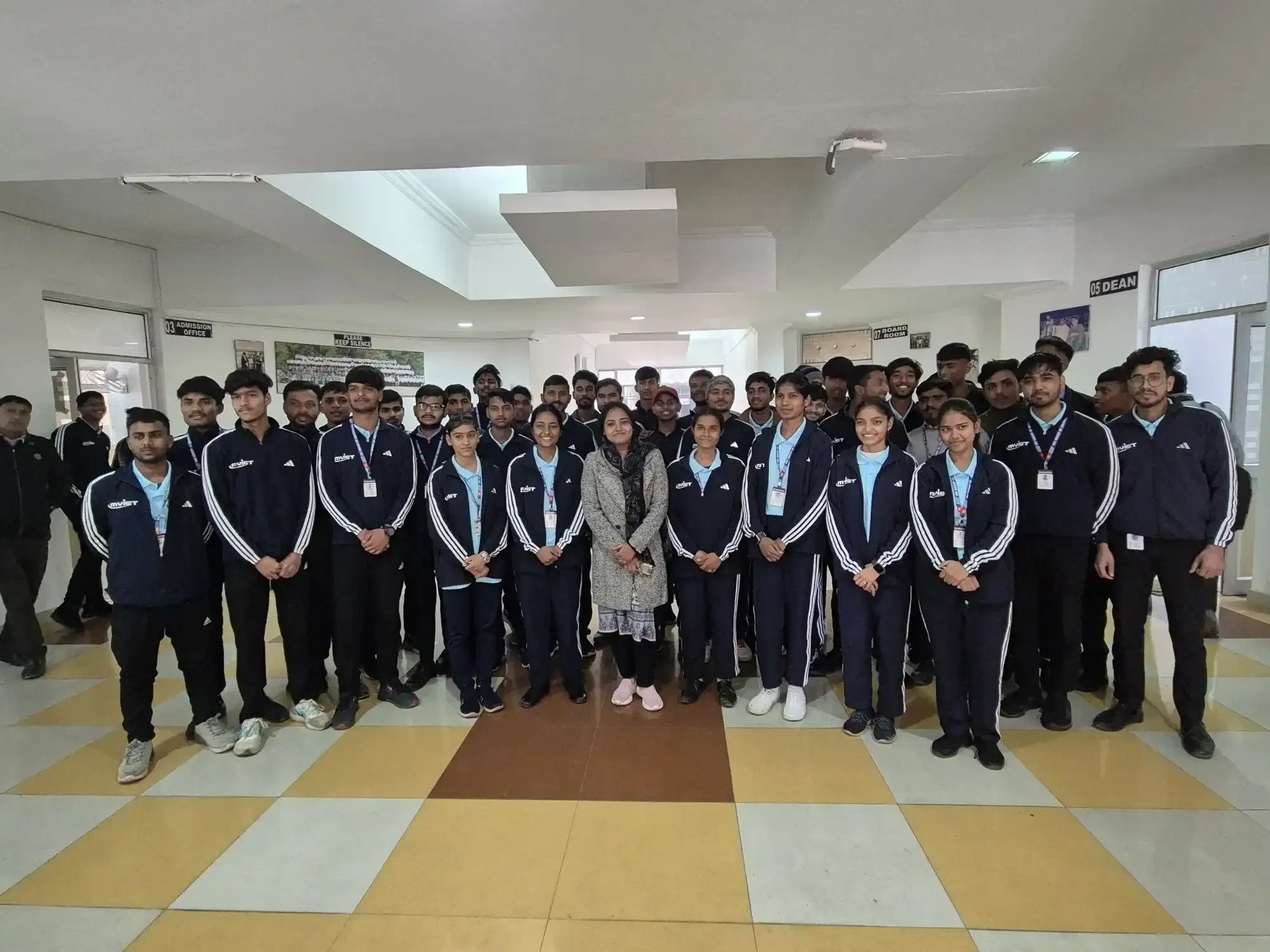 Madhu Vachaspati Institute of Engineering & Technology Kaushambi College photo 18